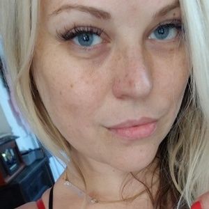 Meet your Posher, Kelli